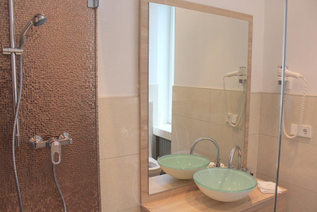 Metropol-rooms 3* Düsseldorf